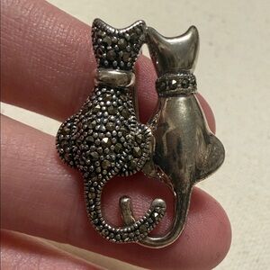 Sterling Silver 925 Marcasite Cat Duo Brooch
